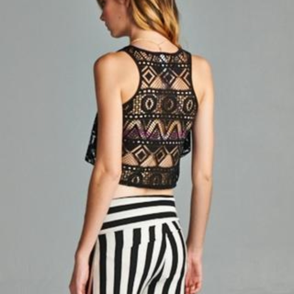 Crocheted Lace Crop Top - Picture 2 of 3